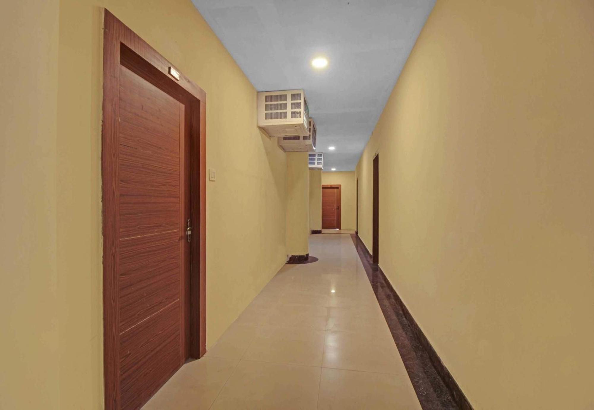Super Collection O Hotel Aqua Villa Near Netaji Subhash Chandra Bose International Airport Gauripur  Екстер'єр фото