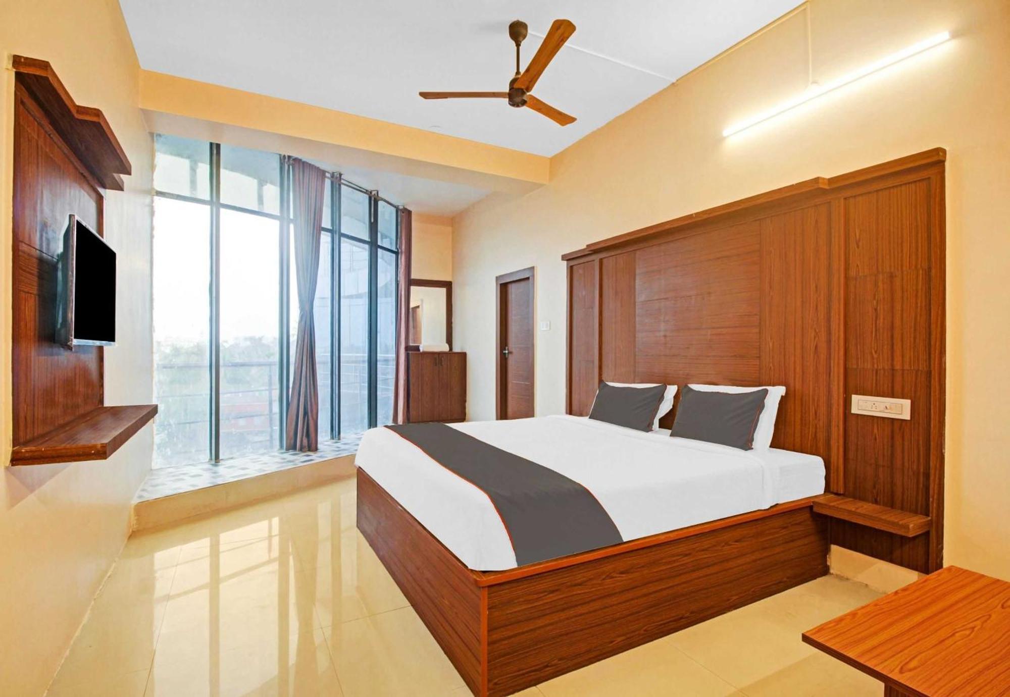 Super Collection O Hotel Aqua Villa Near Netaji Subhash Chandra Bose International Airport Gauripur  Екстер'єр фото