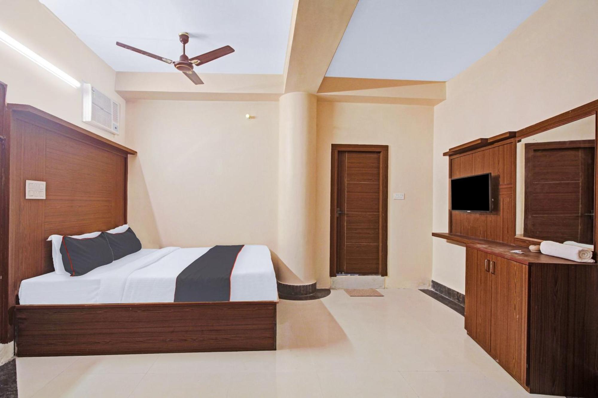 Super Collection O Hotel Aqua Villa Near Netaji Subhash Chandra Bose International Airport Gauripur  Екстер'єр фото